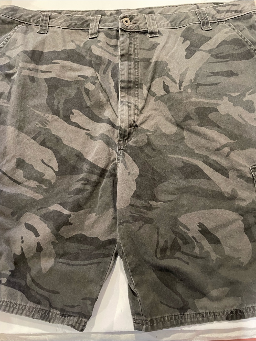 Wranglers Men’s Camo Shorts Size 46